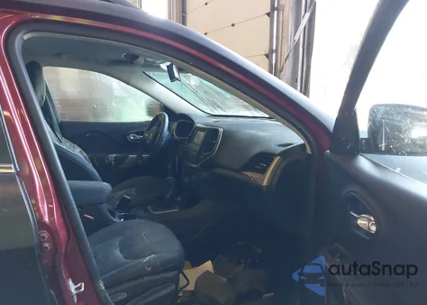 2014 Jeep Cherokee Latitude из США, поврежденный, VIN 1C4PJMCS1EW220445